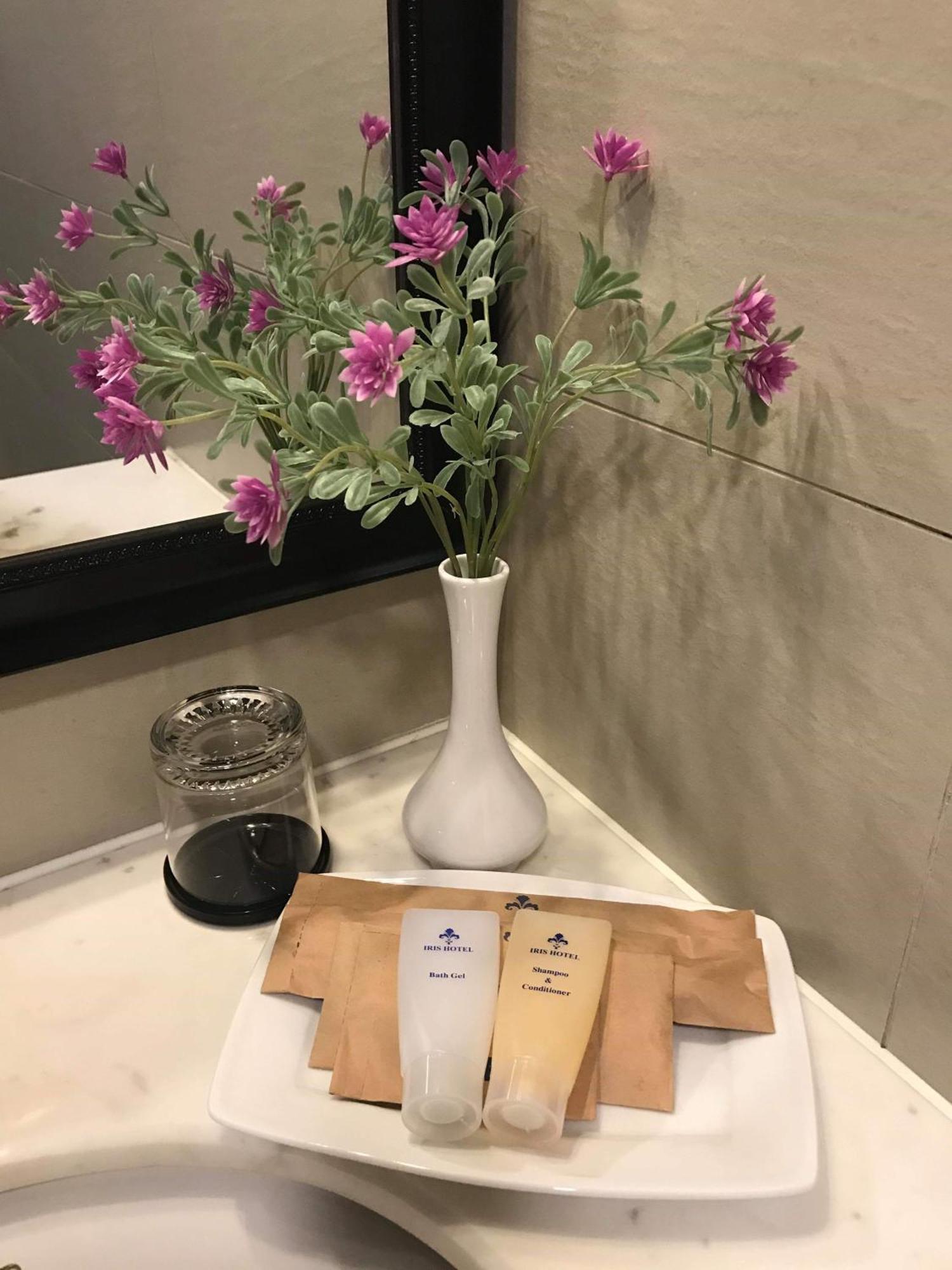 Iris Hotel Ho Şi Min Dış mekan fotoğraf