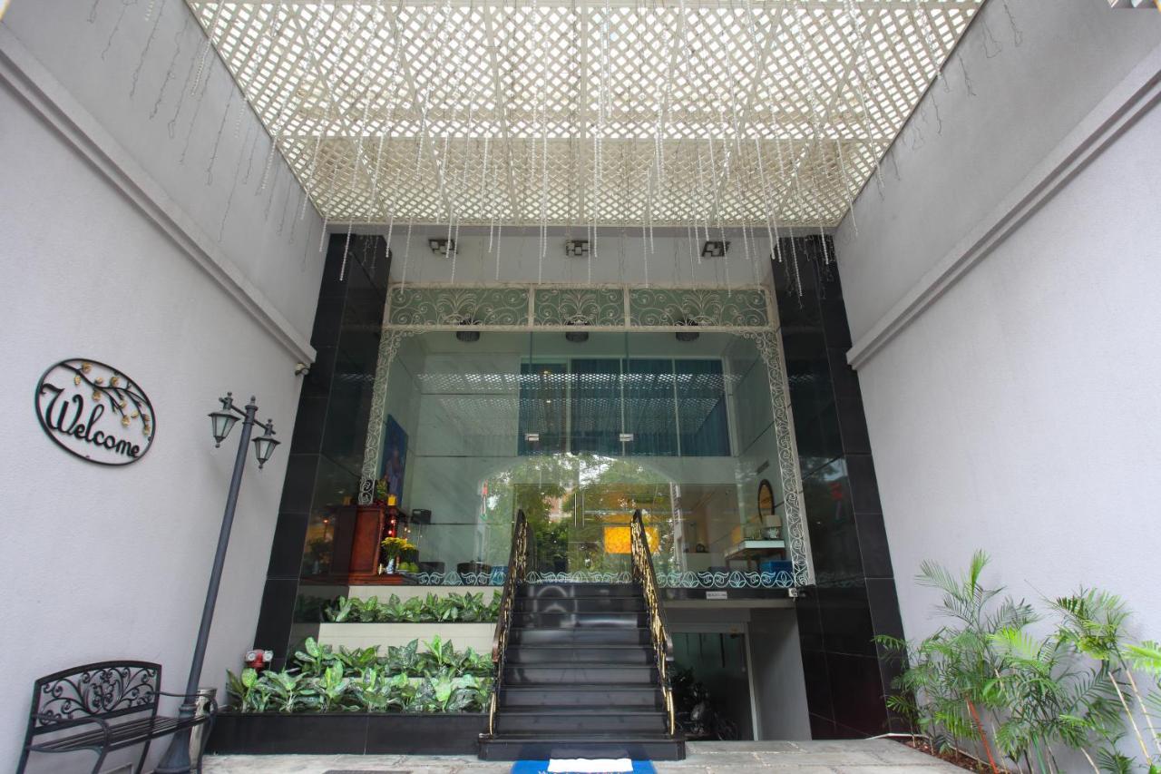 Iris Hotel Ho Şi Min Dış mekan fotoğraf